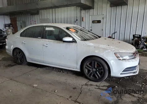 2017 Volkswagen Jetta S z USA, uszkodzony, nr VIN 3VW2B7AJXHM224384
